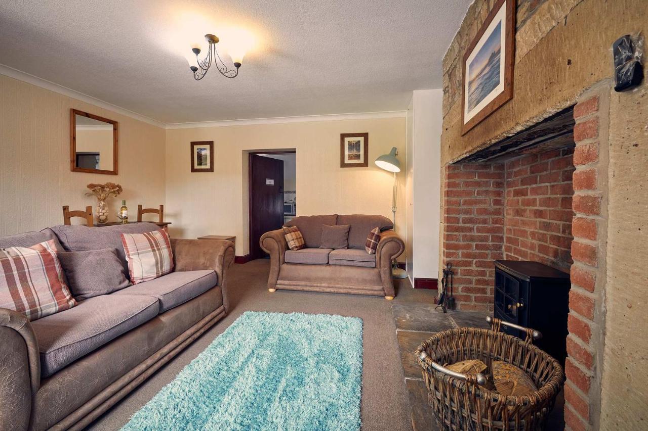 Host & Stay - Rose Cottage Bamburgh Εξωτερικό φωτογραφία
